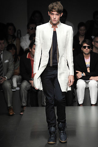 Gianfranco Ferre / - 2010